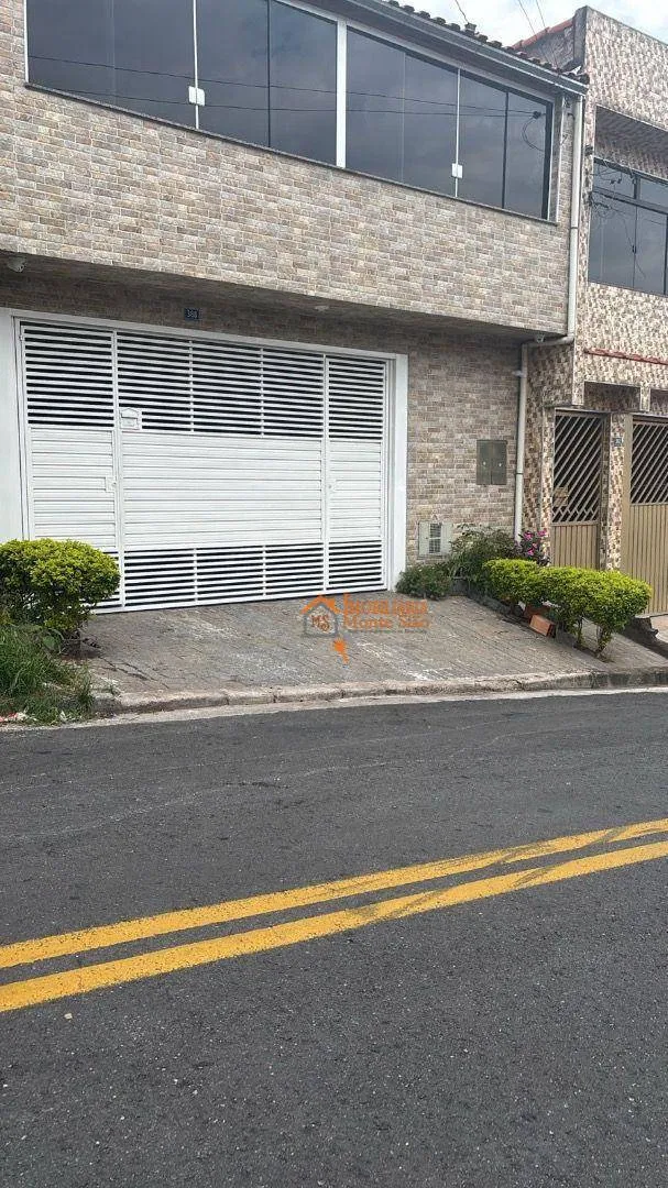 Foto do imóvel Sobrado com 4 dormitórios à venda, 166 m² por R$ 650.000,00 - Cidade Soberana - Guarulhos/SP