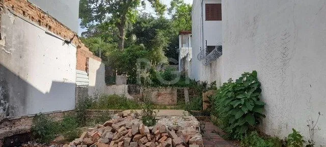 Imagem Terreno para Venda - 290.4m², 0 dormitórios, Santo Antonio, Porto Alegre