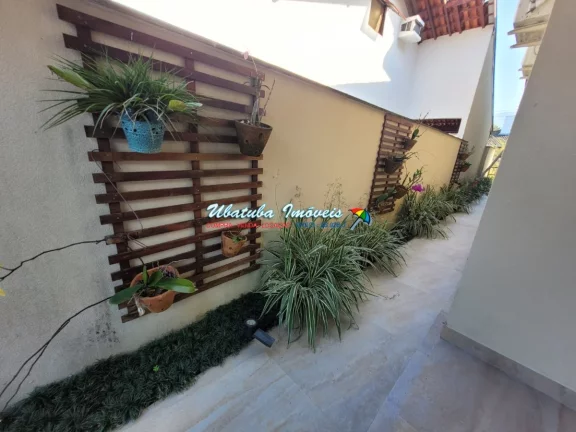 Imagem Linda casa com piscina em condomínio fechado em Ubatuba
