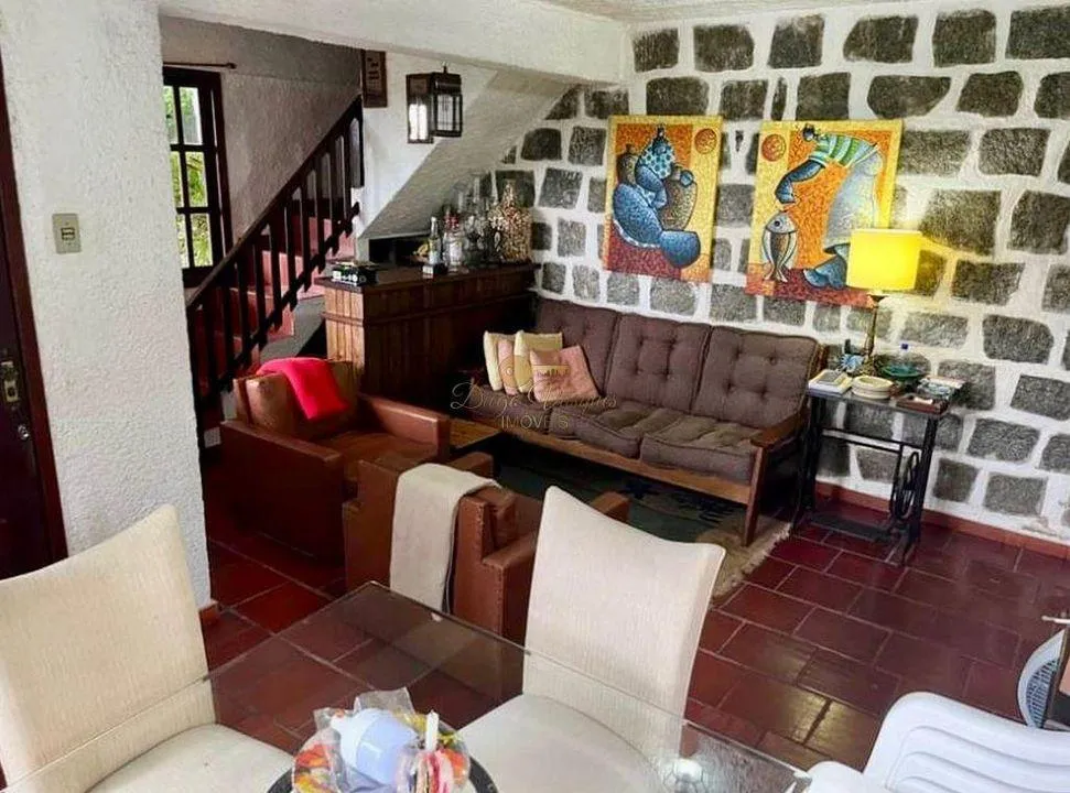 Imagem Casa para Venda em Guapimirim / RJ no bairro Barreira