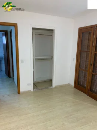 Imagem LINDO SOBRADO EM CONDOMÍNIO FECHADO À VENDA