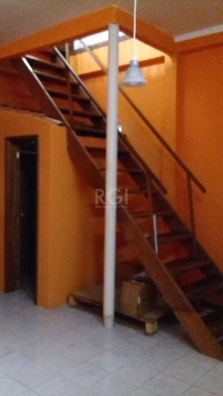 Imagem Predio para Venda - 340m², 2 dormitórios, sendo 1 suites, Partenon