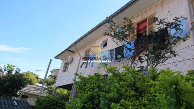 Imagem Casa para Venda em Concórdia, Gruta, 3 dormitórios