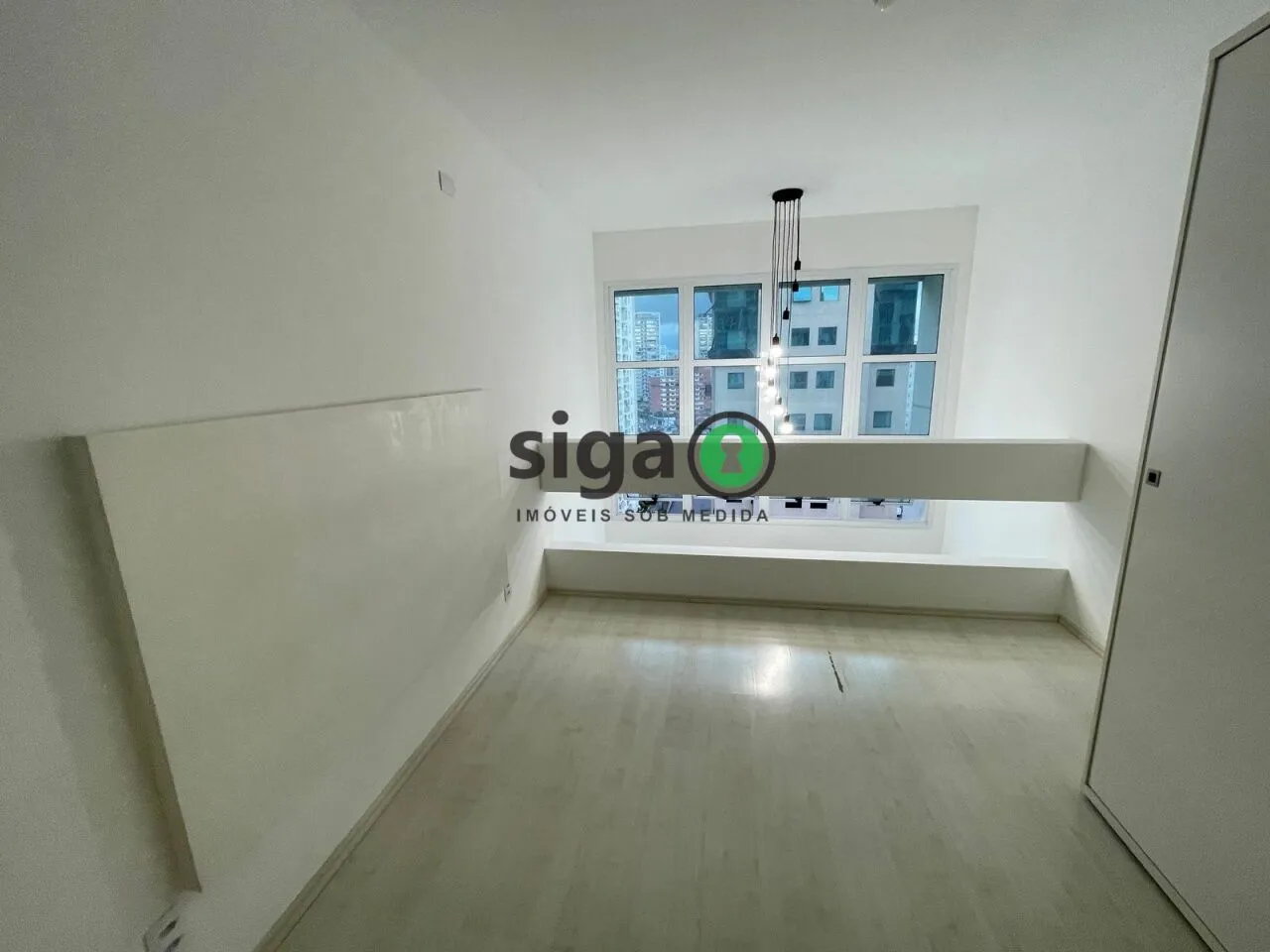 Imagem Apartamento para Locação 42 m² 1 Dormitório, 1 Suíte,1 Vaga - Moema - São Paulo - SP