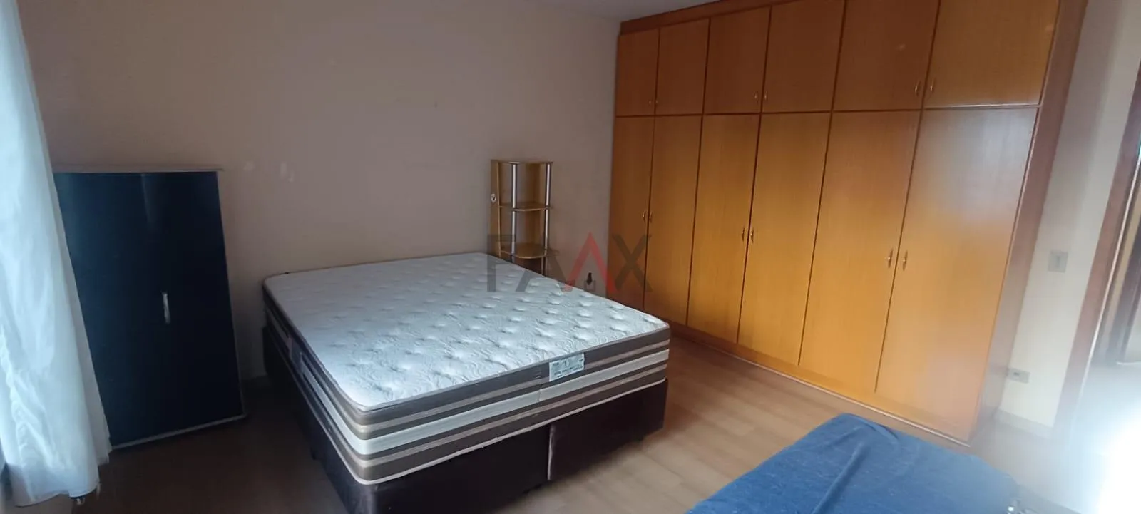 Imagem Apartamento Amplo de 144m² com 3 Quartos à Venda no Edifício Mãe Cinda
