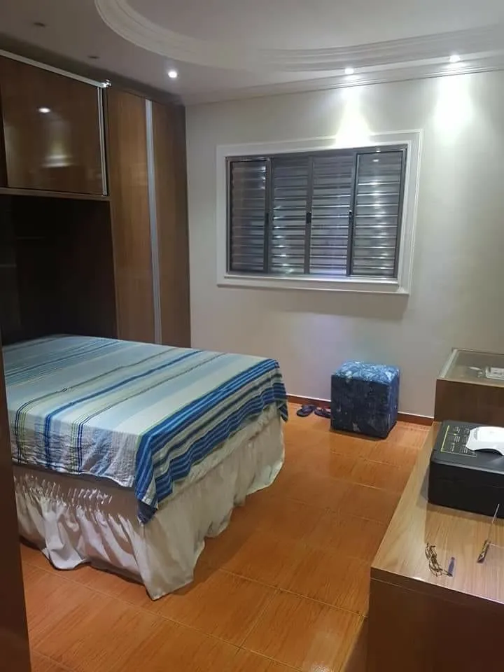 Imagem Casa à venda 3 Quartos, 1 Suite, 2 Vagas, 250M², Cidade Jardim, Jacareí - SP