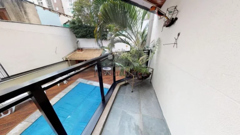 Imagem Apartamento na Rua Rosa e Silva com 3 quartos sendo 1 suíte e 1 vaga, 98m²