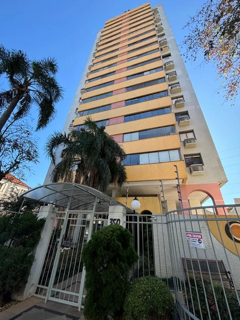 Apartamento em Menino Deus