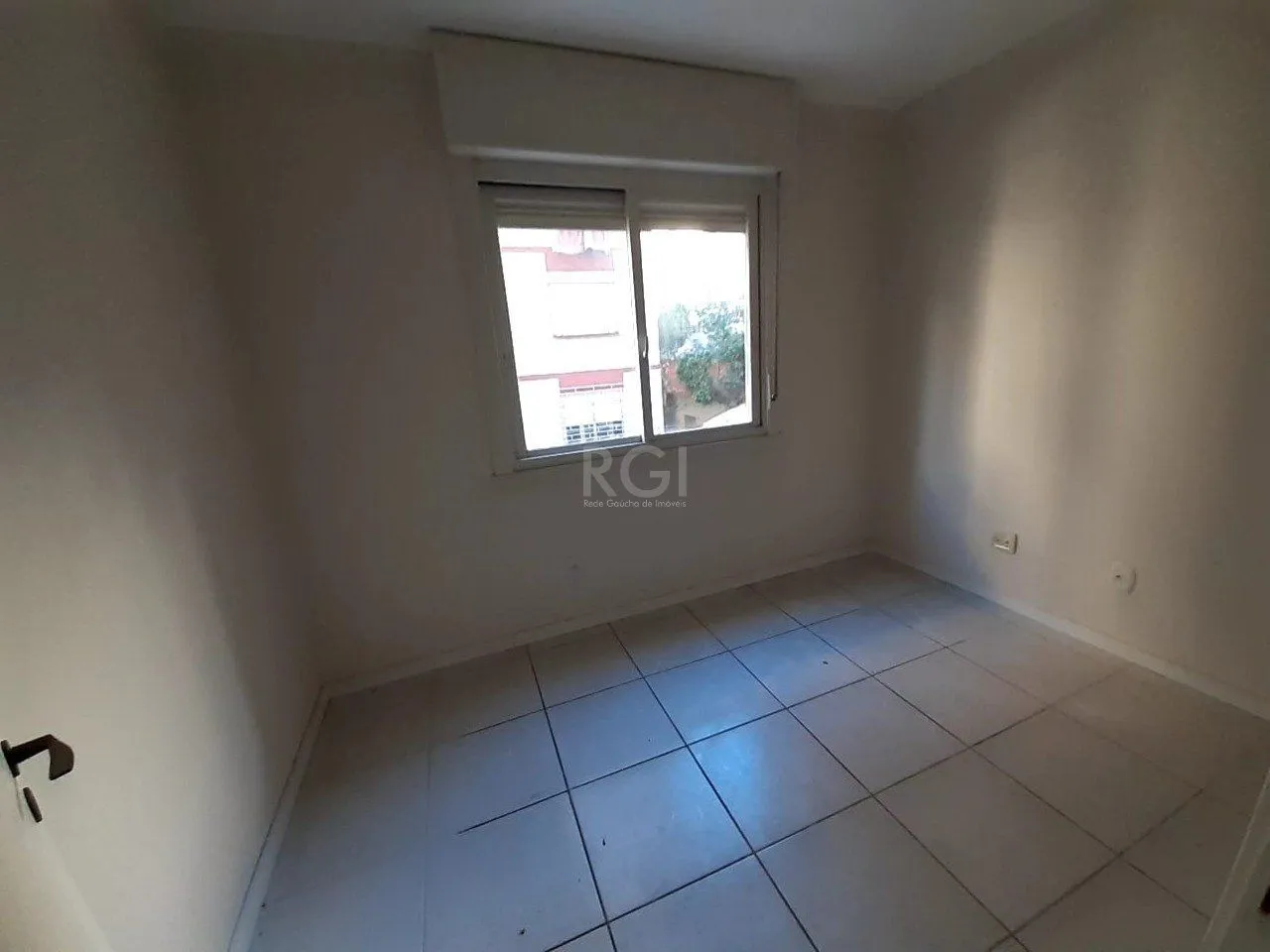 Imagem Apartamento para Venda - 62.65m², 2 dormitórios, 1 vaga - Tristeza