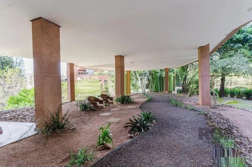 Imagem Vende-se luxuoso apartamento 4 quartos com 4 suítes, 2 vagas coberta, dependência completa, próximo da Encol - 306m² - Auxiliadora