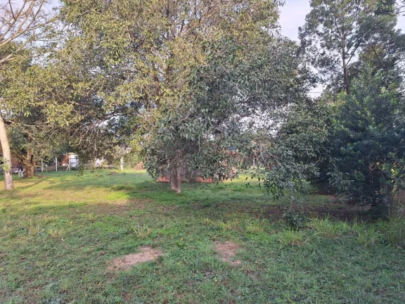 Imagem EXCELENTE TERRENO, de 3.200m², Condomínio Fechado, com Lagoas, Águas Claras