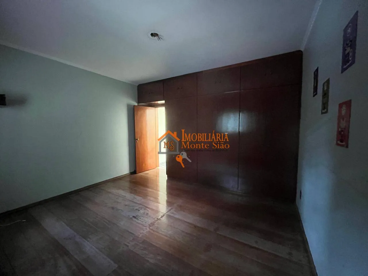 Imagem Sobrado com 6 dormitórios à venda, 372 m² por R$ 1.550.000,00 - Vila Rosália - Guarulhos/SP