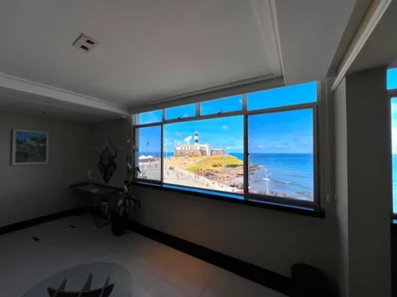 Imagem A 5ª Avenida imóveis selecionou essa rara unidade a venda no Condomínio Quinta da Barra, em frente ao mar do Farol da Barra, 4/4, suite 184,00m²