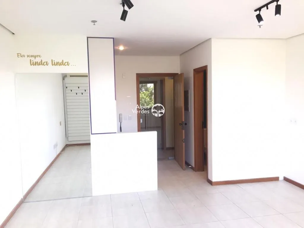 Imagem Vende-se sala comercial prox ao centro de Porto Alegre-33,69m2- R$280.000,00