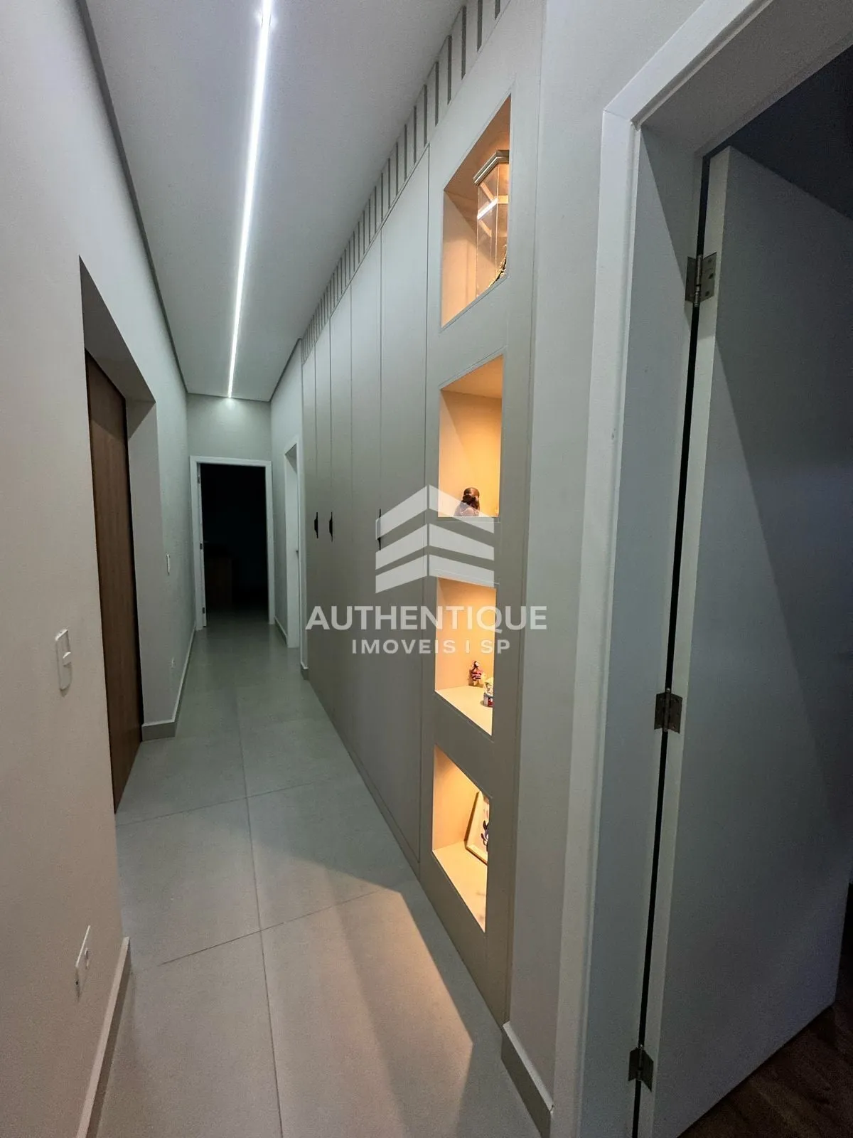 Imagem Casa de Alto Padrão - Condomínio Shamballa 3 | Atibaia/SP