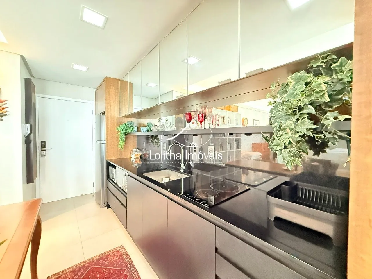 Imagem APARTAMENTO STUDIO À VENDA NO CENTRO DE FLORIANÓPOLIS/SC