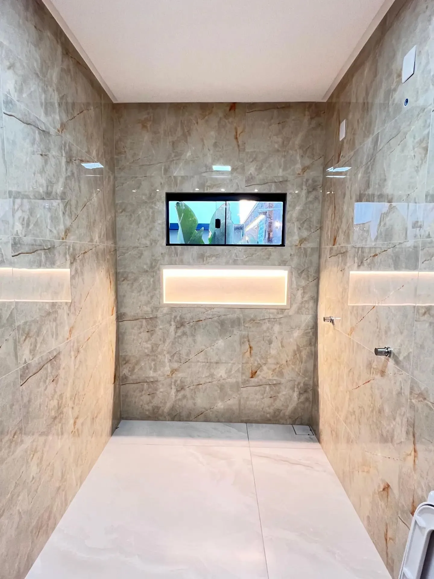 Imagem Casa Sozinha No Lote No Faicalville Com Lazer Completo