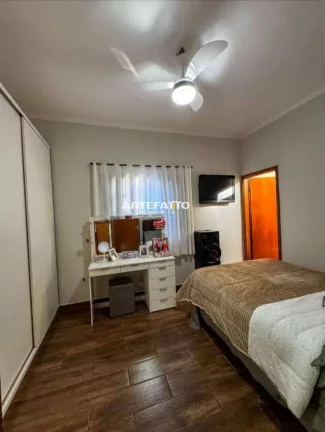 Imagem Casa à venda no Bairro Palermo