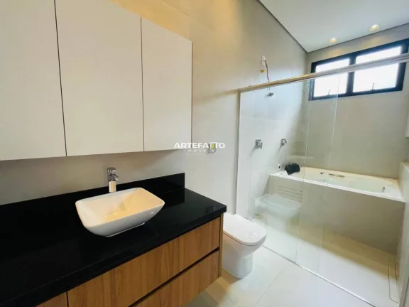 Imagem VENDE-SE ÓTIMA CASA SOBRADO NO CENTRO DE FRANCA