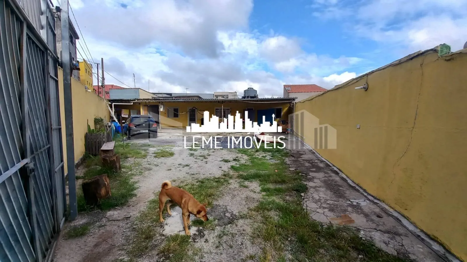 Imagem CASA TÉRREA EM TERRENO MEDINDO 340,00M² COM ESCRITURA!!!