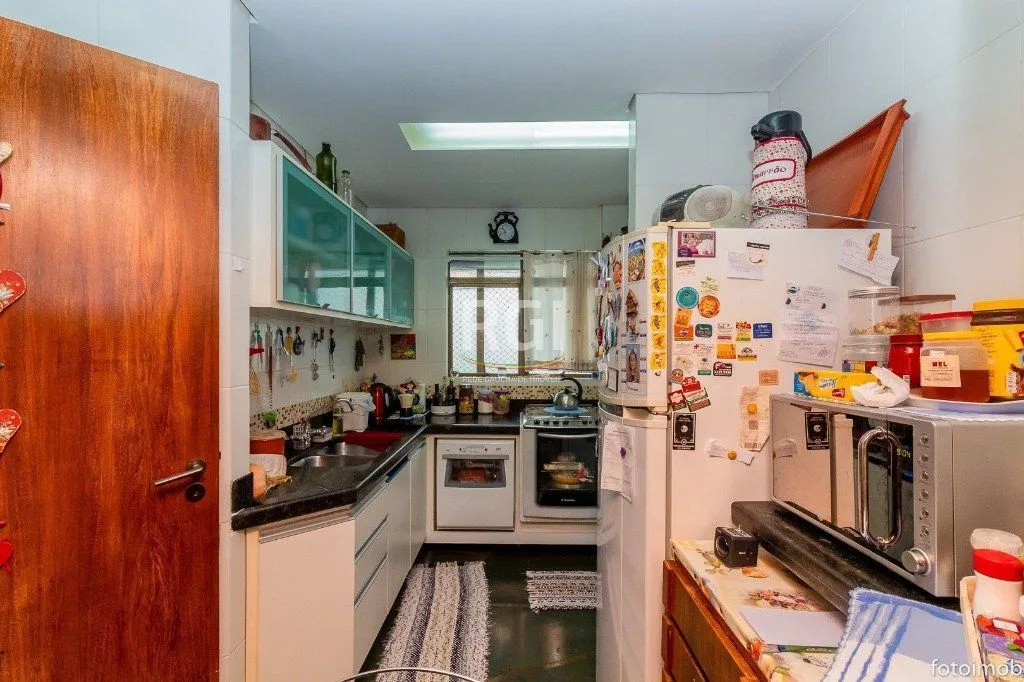 Imagem Cobertura para Venda - 248.34m², 3 dormitórios, sendo 1 suites, 3 vagas - Petrópolis