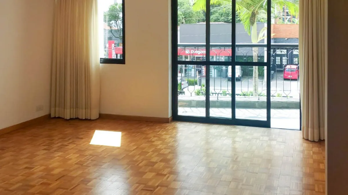 Imagem Apartamento para venda em Moema com 3 quartos, sendo 1 suíte, 95m2