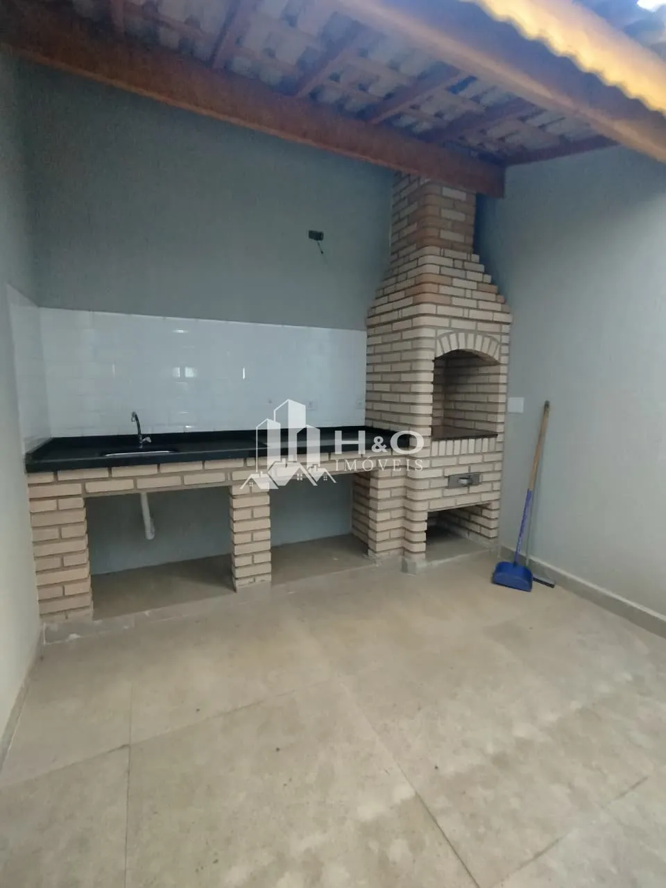 Imagem SOBRADO NOVO À VENDA - JARDIM TRÊS MARIAS/ PATRIARCA