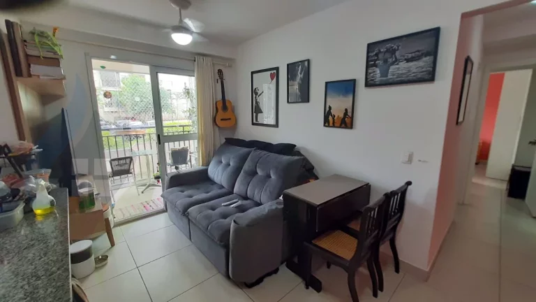 Foto do imóvel Apartamento de 2 dormitórios sendo 1 suíte, sacada, com 52m² em Jardim Celeste, São Paulo