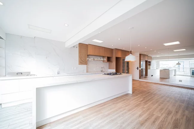 Imagem Apartamento à venda no Brooklin com 2 quartos, 1 suíte, 1 sala, 2 banheiros, 1 vaga e 74m²!
