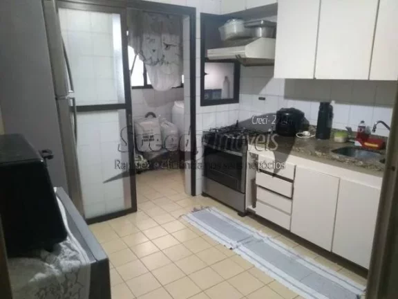 Imagem Apartamento para venda em Santos, Rua Particular Lelia.