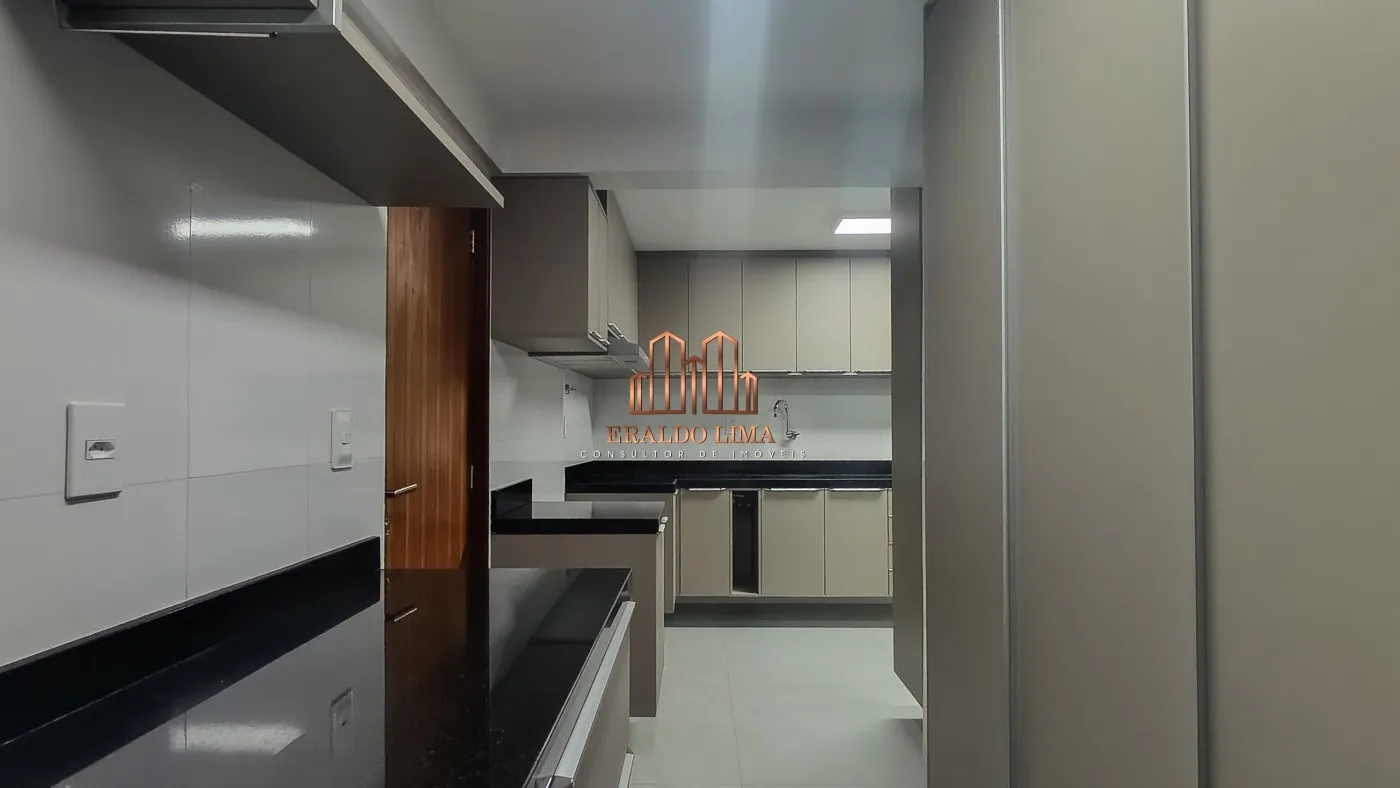 Imagem Apartamento para Venda em Maceió, Ponta Verde, 3 dormitórios, 1 suíte, 3 banheiros, 2 vagas