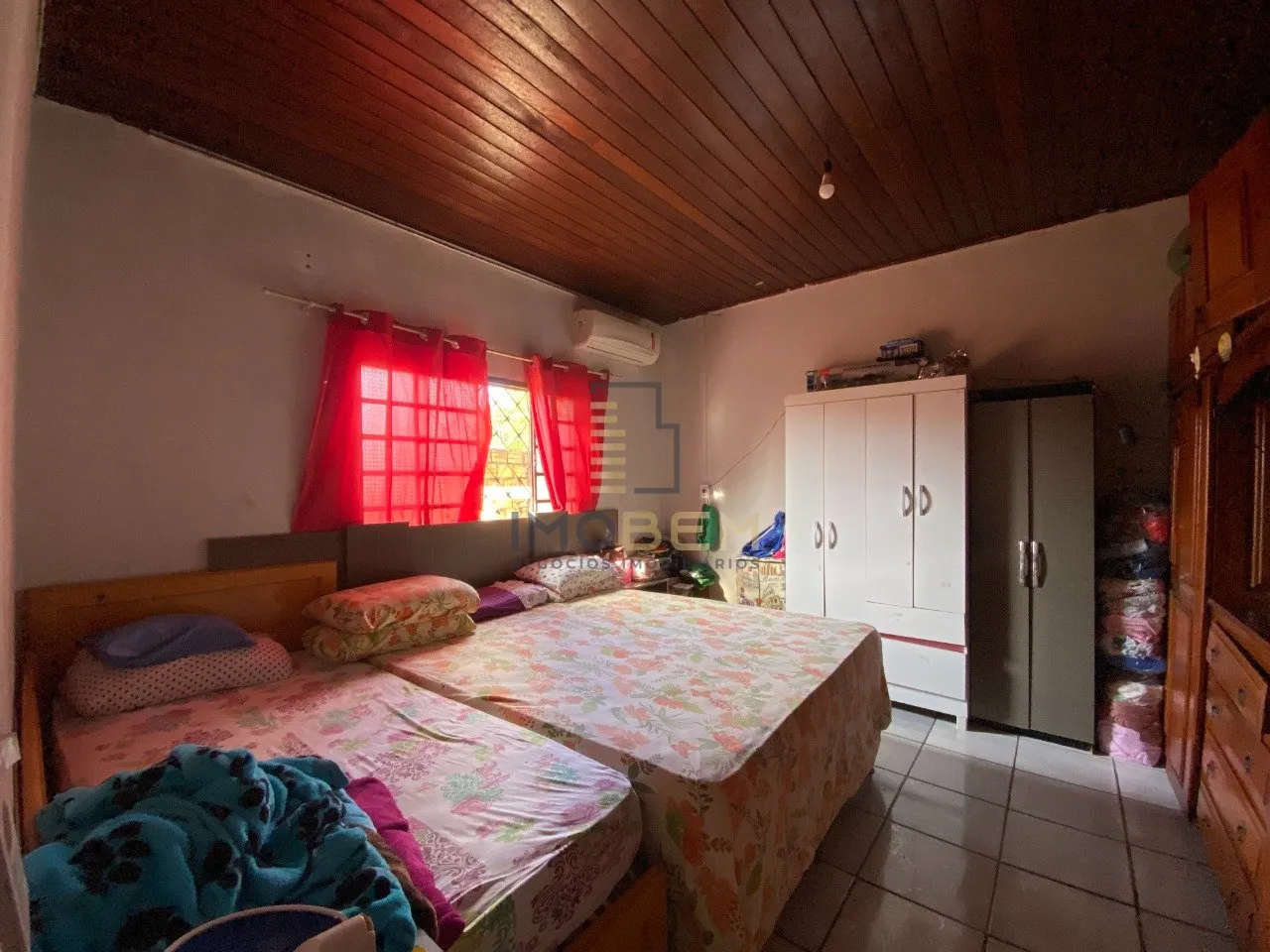 Imagem Excelente casa à venda no Jardim das Palmeiras, Sinop. 

Com uma área total de 240 m², esta resid...