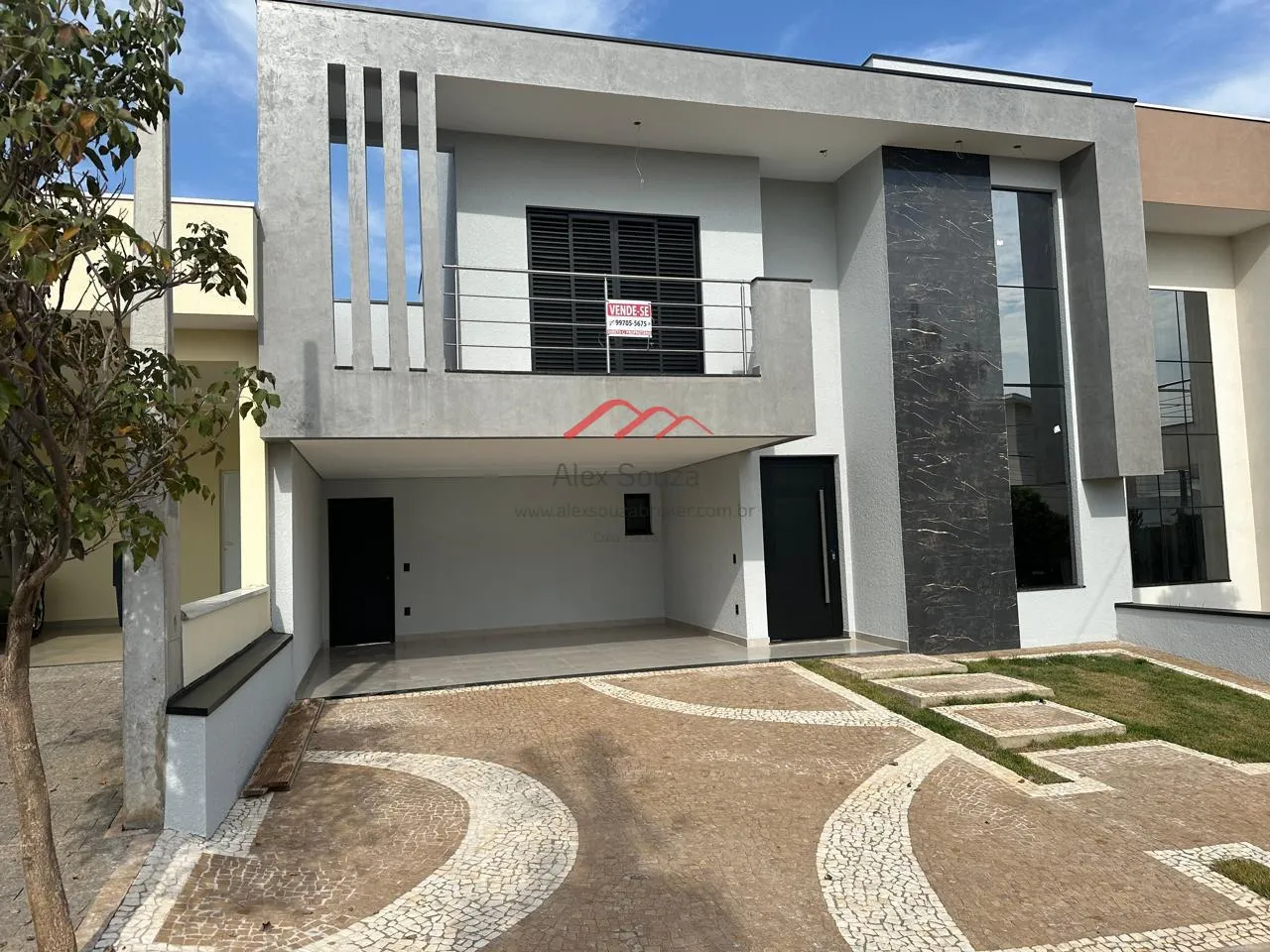 Imagem Sobrado em Condomínio para Venda em Hortolândia, Parque Olívio Franceschini, 3 dormitórios, 1 suíte, 4 banheiros, 2 vagas