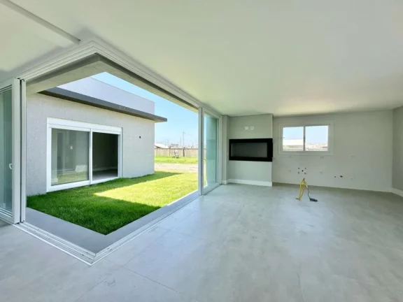 Imagem Casa em Condominio 4 Dormitórios - Bairro Araçá
