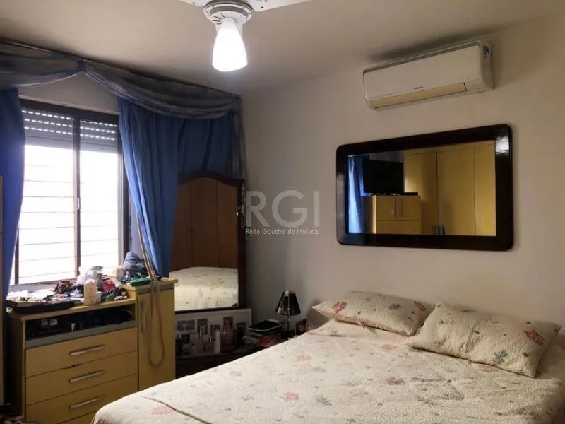 Imagem Casa para Venda - 200m², 3 dormitórios, sendo 1 suites, 2 vagas - Chácara das Pedras