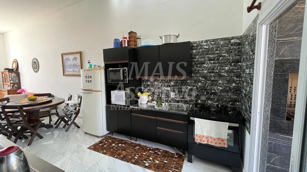 Imagem Casa semimobiliada para venda em Xangri-lá Noiva do Mar.