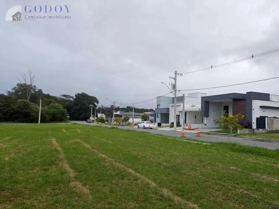 Foto do imóvel Oportunidade Única! Terreno Amplo no Condomínio Bosque do Imperador