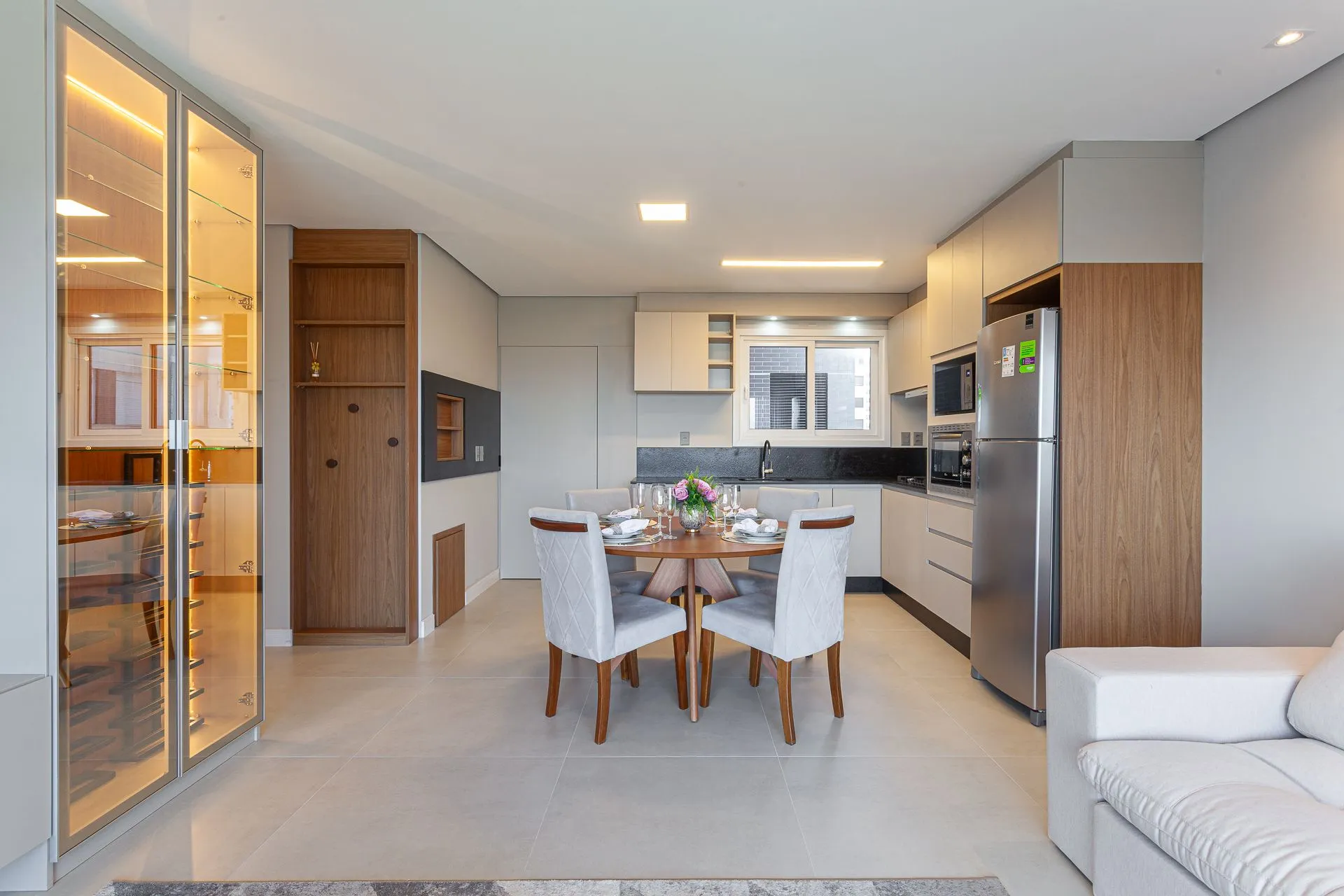 Imagem Apartamento à venda em Torres, com 2 quartos, 91m2