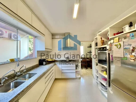 Imagem Casa Alto Padrão no Condomínio São Paulo II Cotia