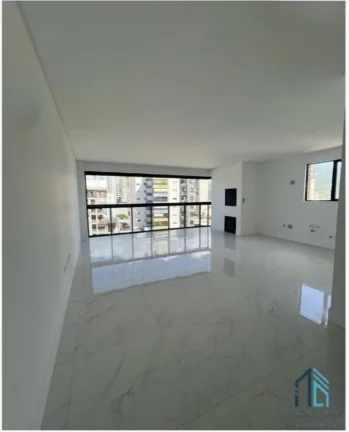 Imagem Apartamento LINDO, ao lado do Mar, 03 suítes, 02 vagas, no Bal. Perequê Porto Belo SC
