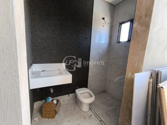 Imagem Imperdível oportunidade: Casa à venda em Campo Grande-MS, Carandá Bosque - 3 quartos, 2 suítes, 2 salas, 5 banheiros, 2 vagas, 180m².