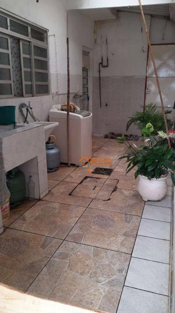 Imagem Sobrado com 8 dormitórios à venda, 250 m² por R$ 426.000,00 - Jardim Normandia - Guarulhos/SP