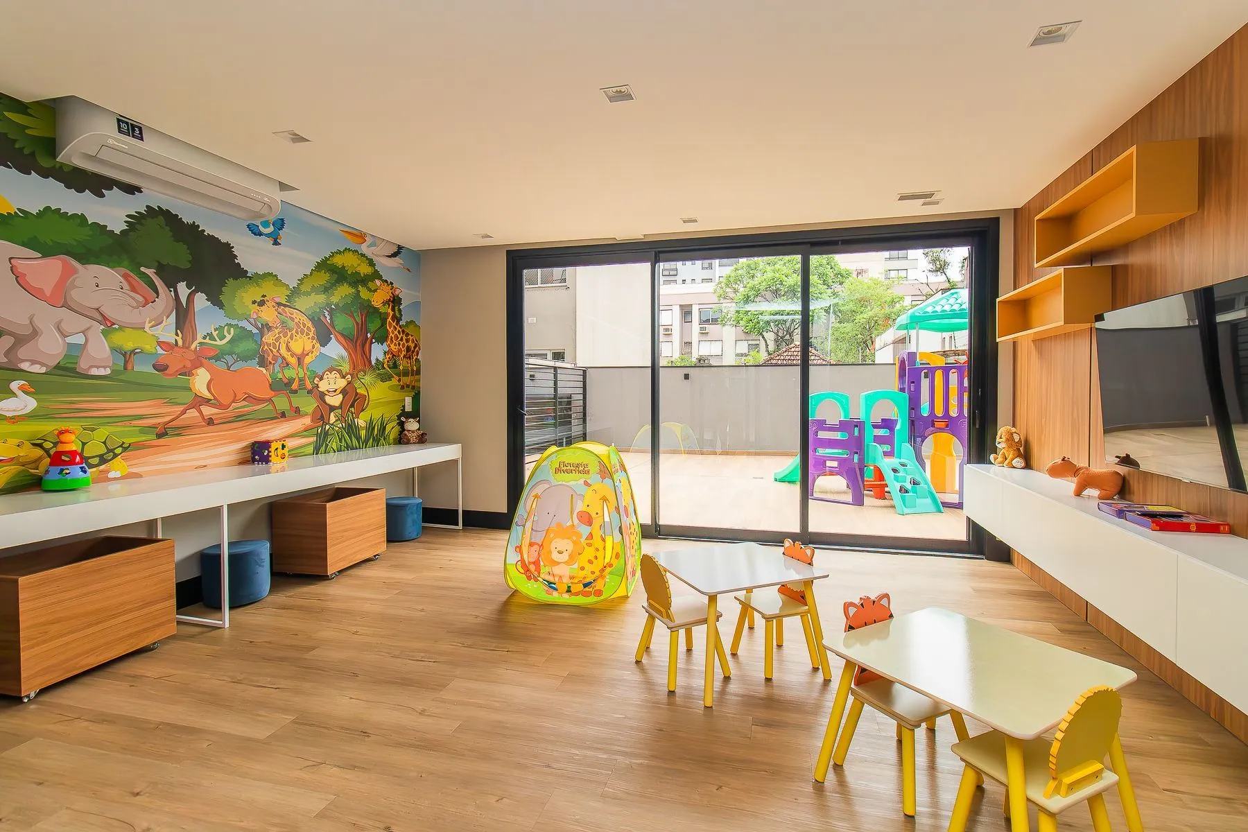 Imagem APARTAMENTO 3 dorm (1 suíte) 1 vaga dupla - 102,73m² - MENINO DEUS