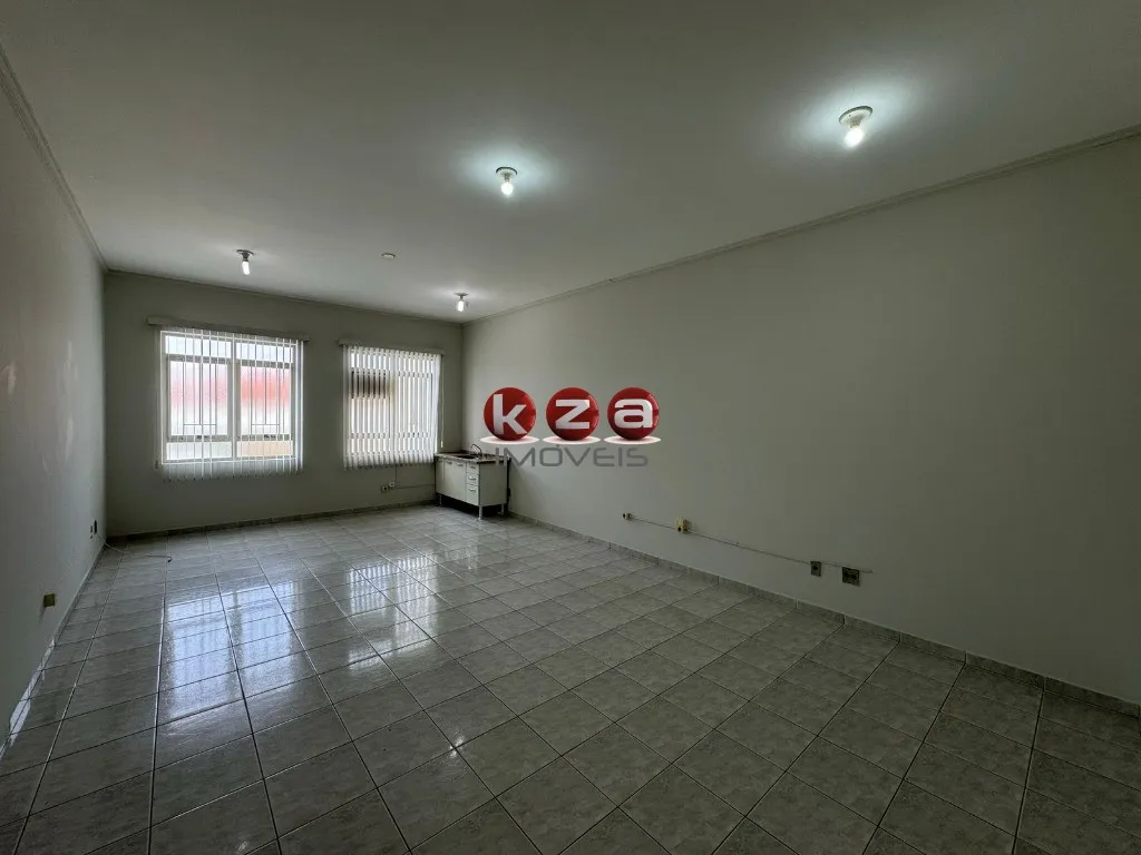 Imagem Sala Comercial para Locação na Vila Negrello, Centro, Valinhos-SP: 1 Sala, 1 Banheiro, 45m²!