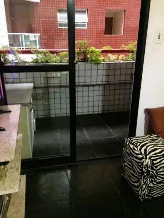 Imagem Apartamento com 2 Quartos à Venda, 67 m² em Guilhermina - Praia Grande