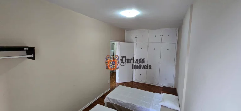 Imagem Apartamento com 2 dormitórios à venda, 85 m² por R$ 595.000,00 - Gonzaga - Santos/SP
