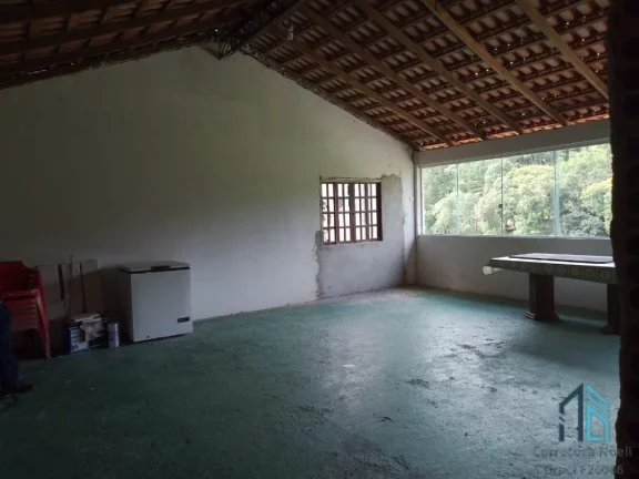 Imagem Chácara c/casa, área de: 20.000 mil m², asfalto na frente, no Palmitalzinho em Quatro Barras Pr