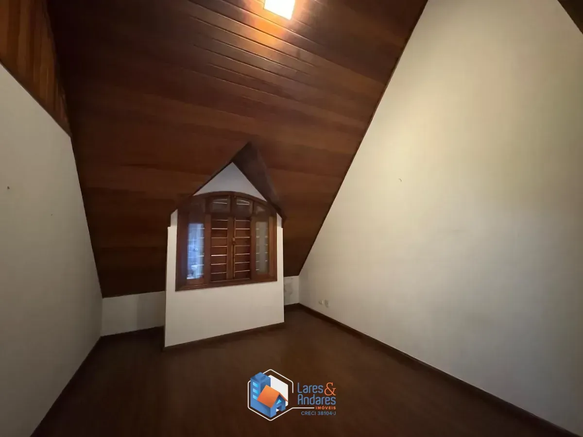 Imagem Casa para venda em Planalto Paulista com 4 quartos, sendo 4 suítes, 509m²