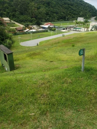Imagem Terreno à venda, 1279 m² por R$ 2.354.000,00 - Praia do Estaleiro - Balneário Camboriú/SC