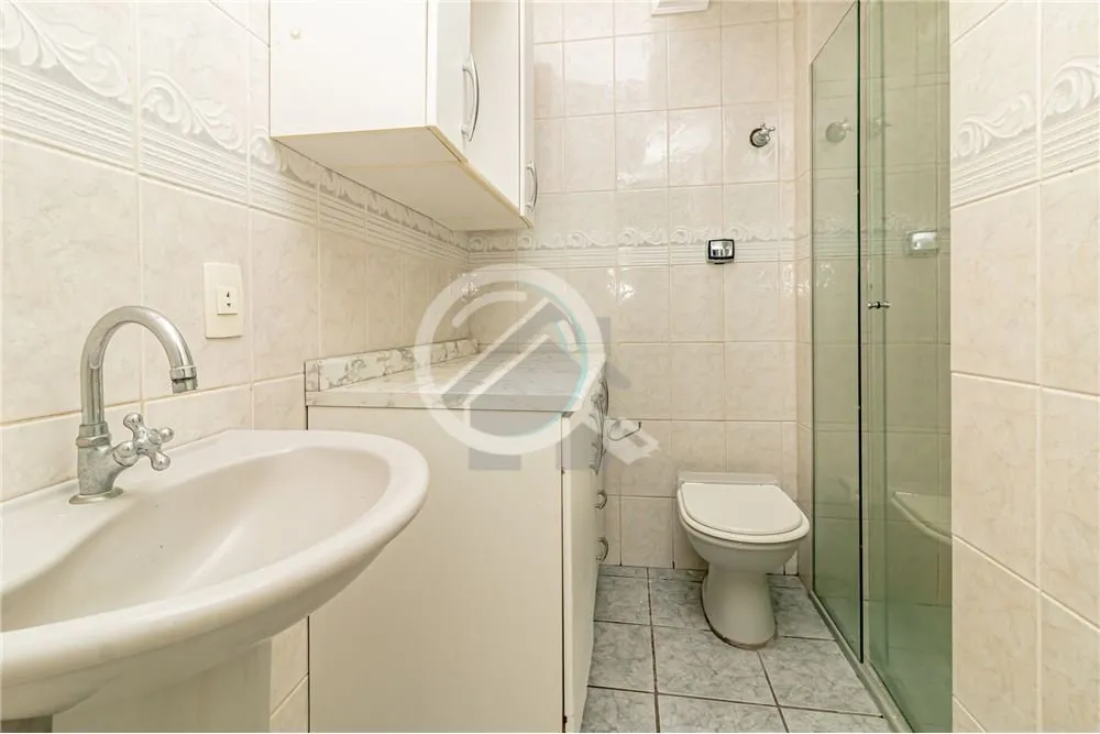 Imagem Apartamento com 109 metros de área privativa, 3 dormitórios, Suíte: Ampla suíte com closet, bene...